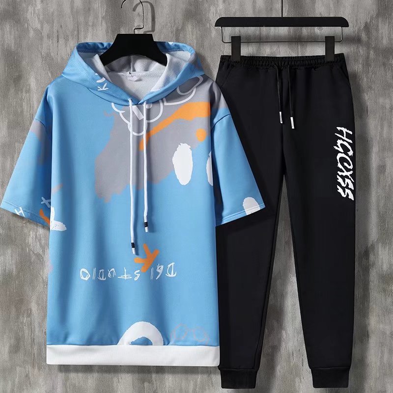 New in Hoodies & Sweatshirts M - Winter Clothing Essentials For Men 评论和价格