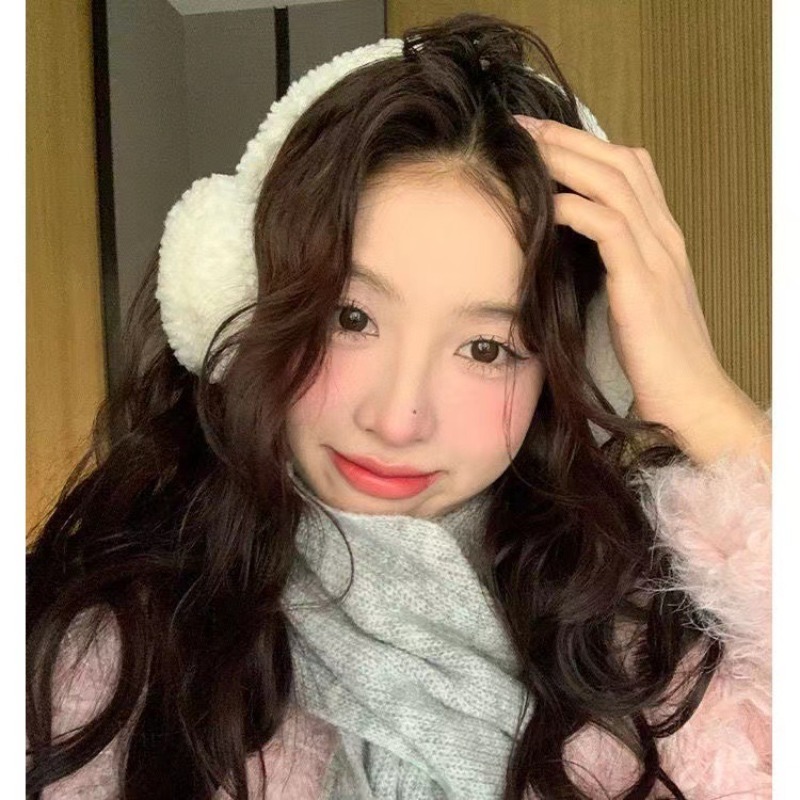 Minimalist Lambswool Plush Ear - Winter Clothing Earmuffs 评论和价格