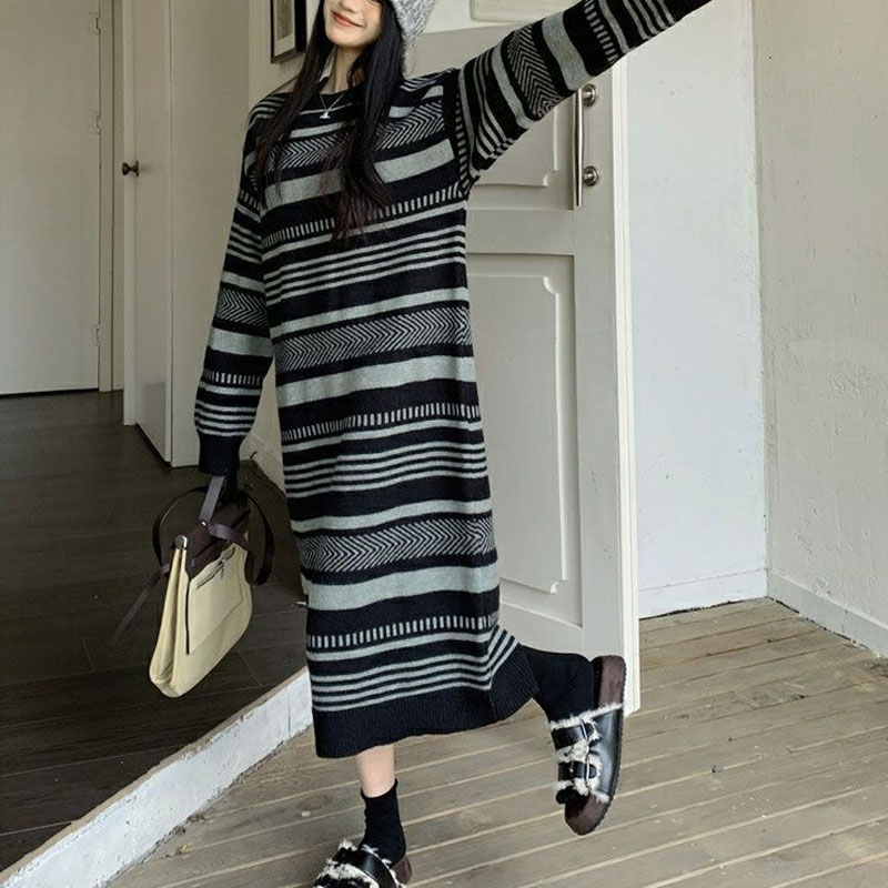 Vintage Striped Knitted Long D - Winter Clothing H&M 评论和价格