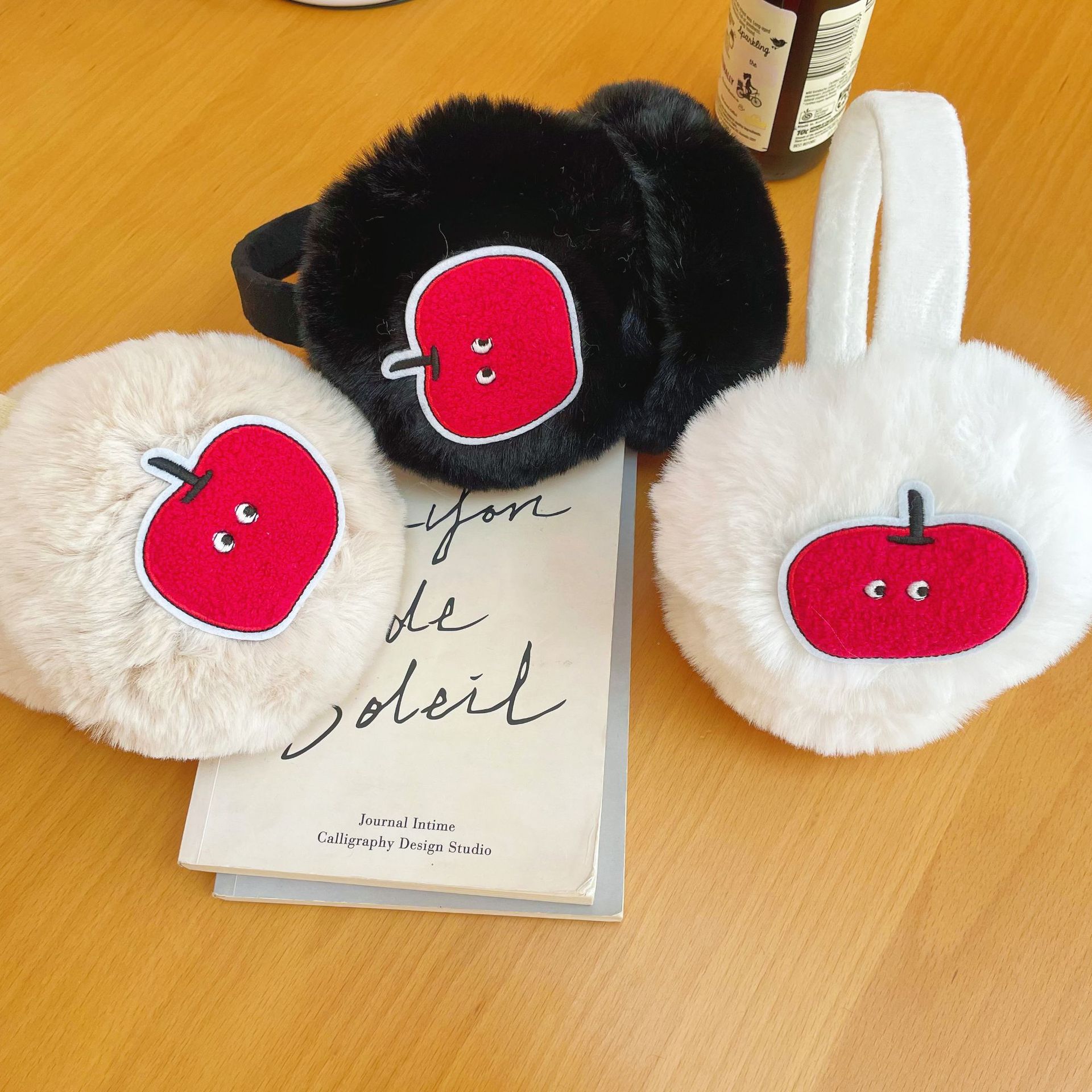 Anjj New Apple Earmuffs Exquis - Winter Clothing Earmuffs 评论和价格